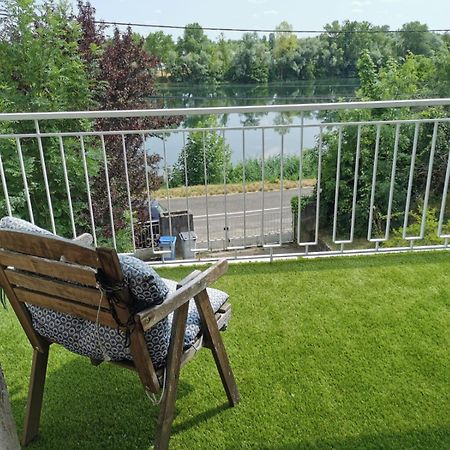 La Rive Du Doubs - 2 Chambres - 5 Pers - 56, Chemin Du Canal Du Rhone Au Rhin Доль Экстерьер фото